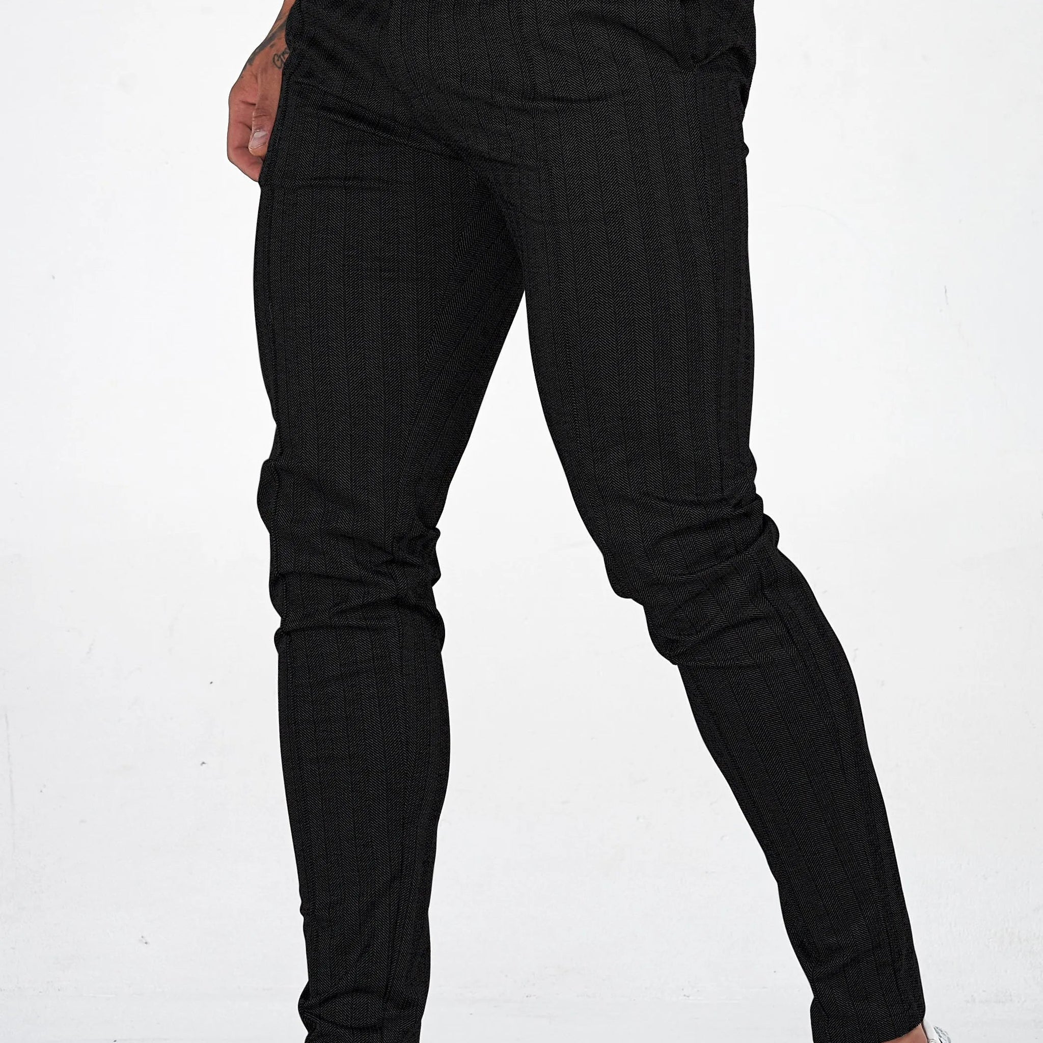 THE CHEVRON TROUSERS - BLACK