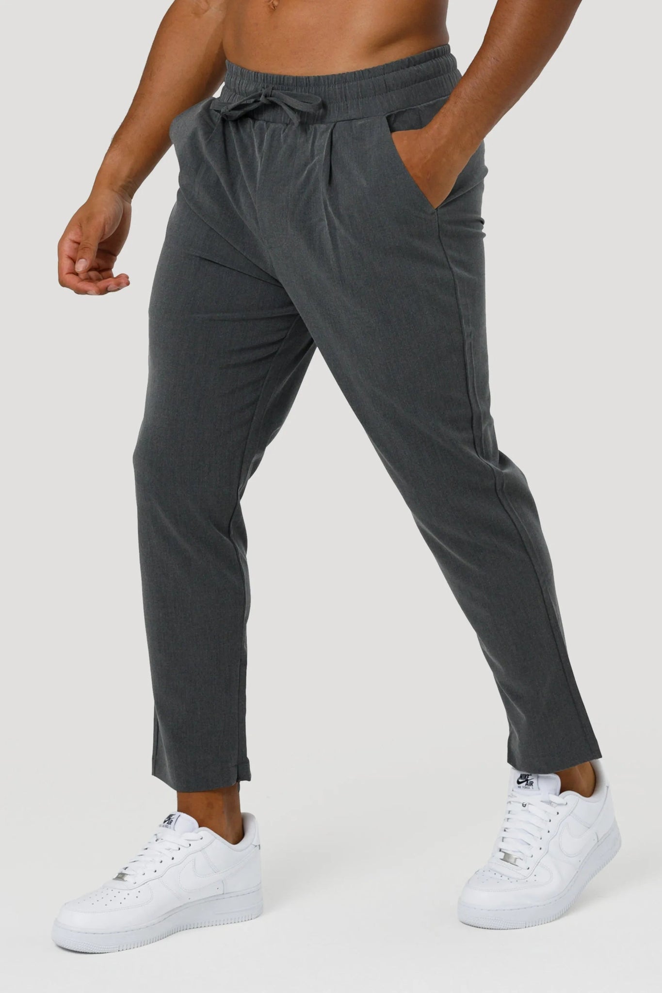 THE ELIO TROUSERS - DARK GREY