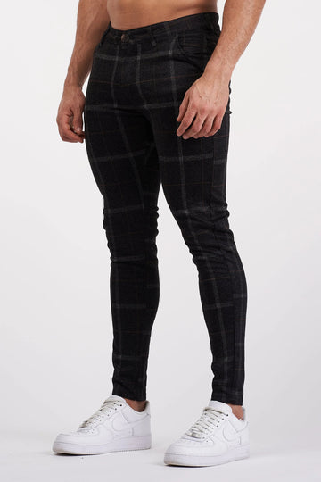 THE IZAYA TROUSERS - BLACK