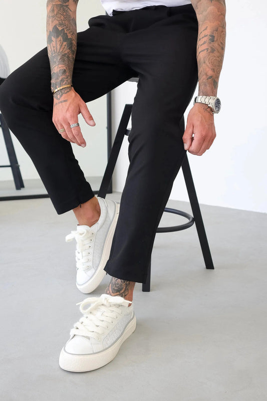 THE ELIO TROUSERS - BLACK